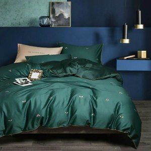 NWT RoyalLinens 4 Piece Luxury Emerald Green Duvet Cover Set